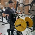 Atleta durante l'esecuzione dell'upper back