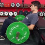 Atleta durante la corretta esecuzione dell'hip thrust